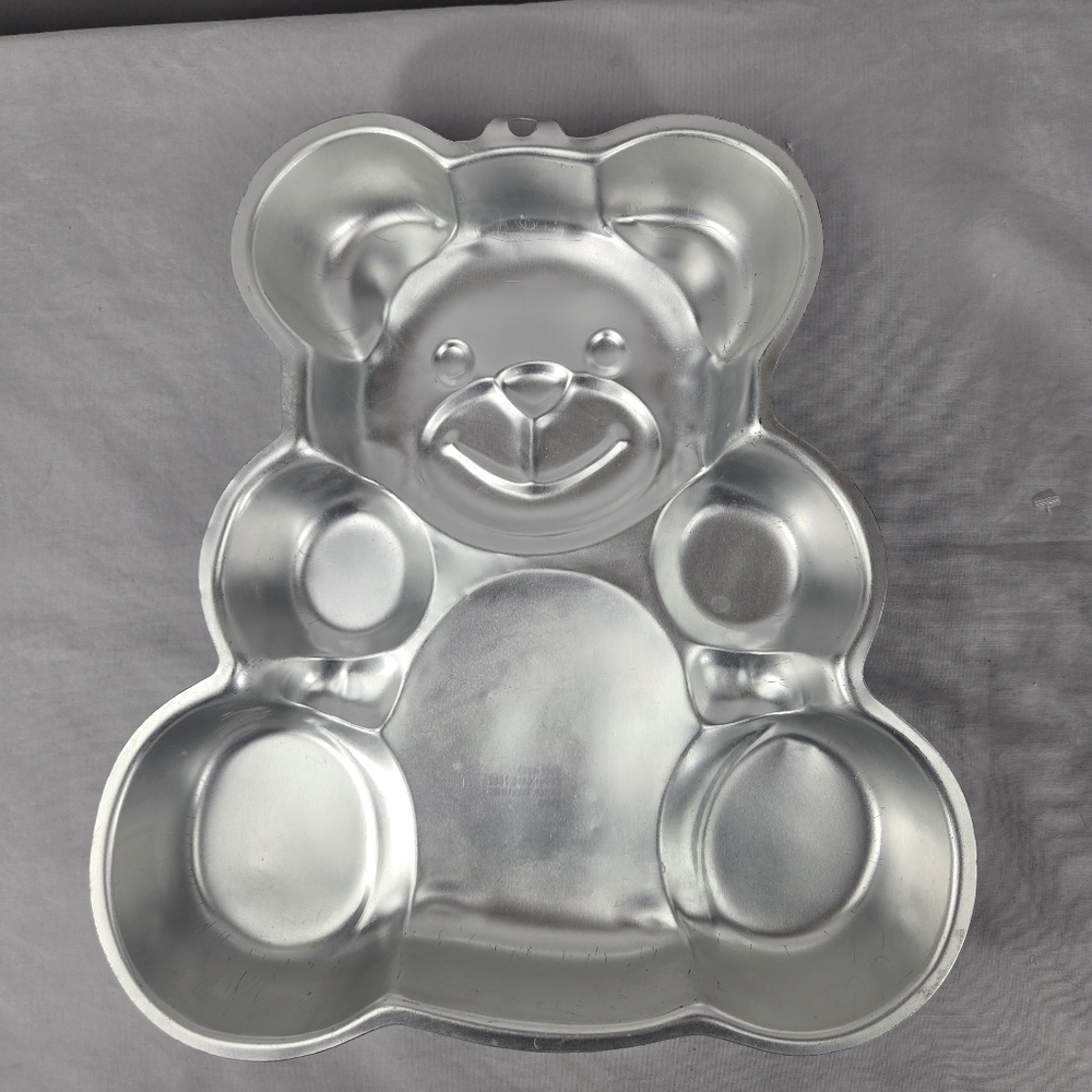 Vintage Wilton Teddy Bear Cake Pan Mold #2105-4943 2002 Baking Cooking Party